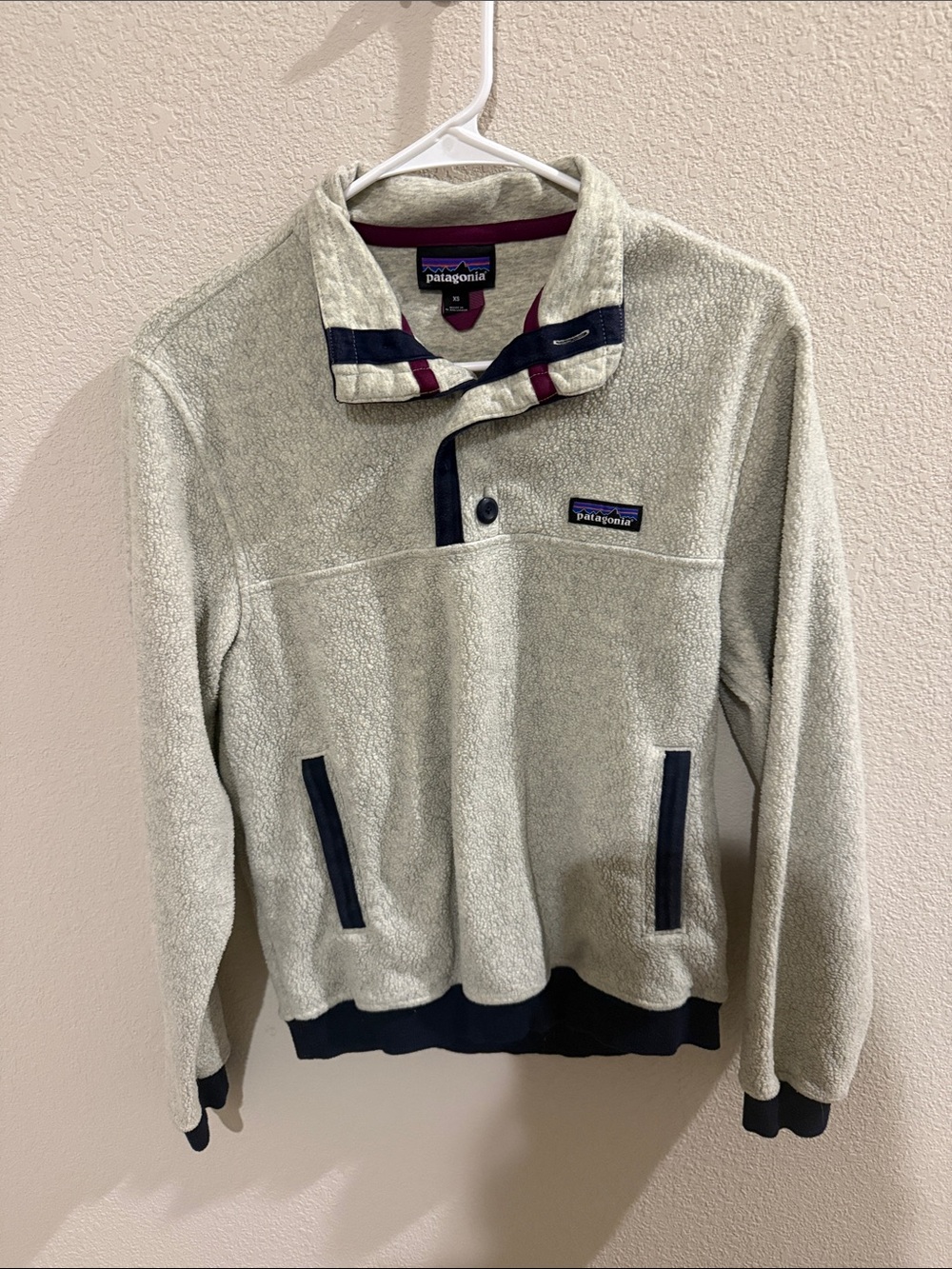 Patagonia Men’s Cream Fleece Snap-Up Pullover with Navy Trim
